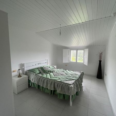 Lar Etxea O Barqueiro Apartment Porto do Barqueiro Екстериор снимка